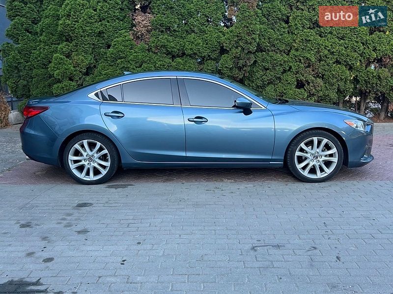 Седан Mazda 6 2015 в Львові
