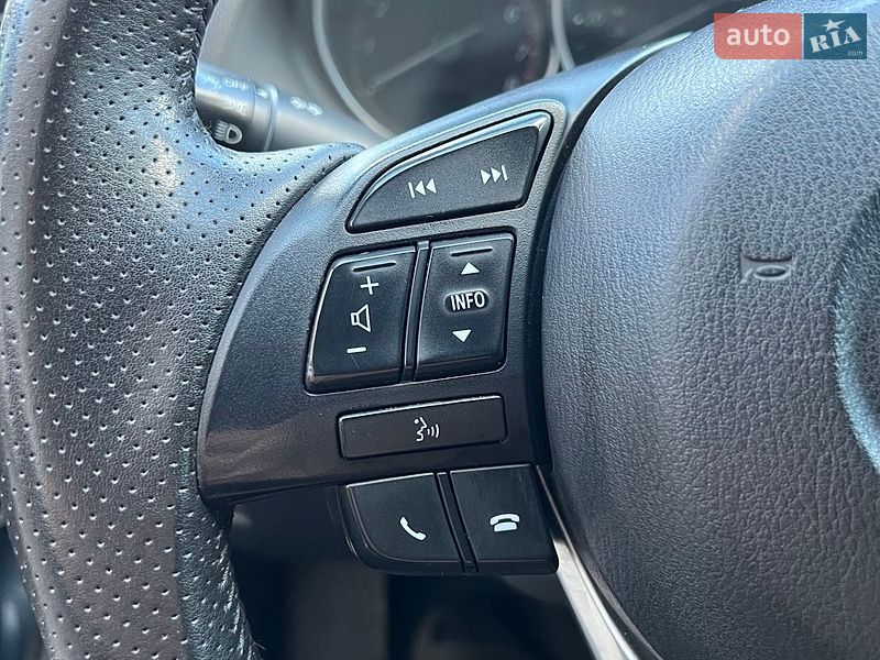 Седан Mazda 6 2015 в Львові