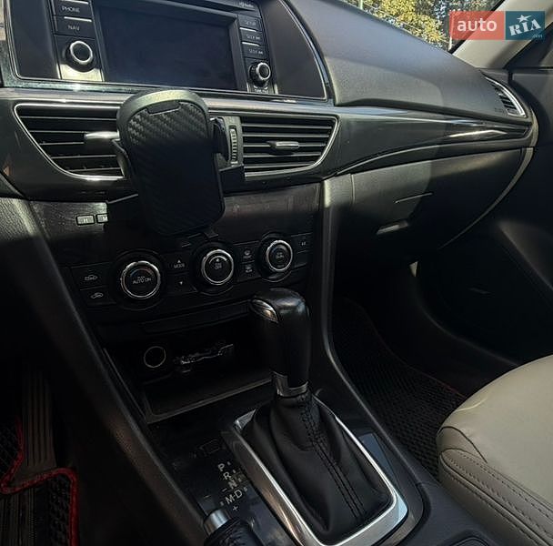 Седан Mazda 6 2014 в Києві