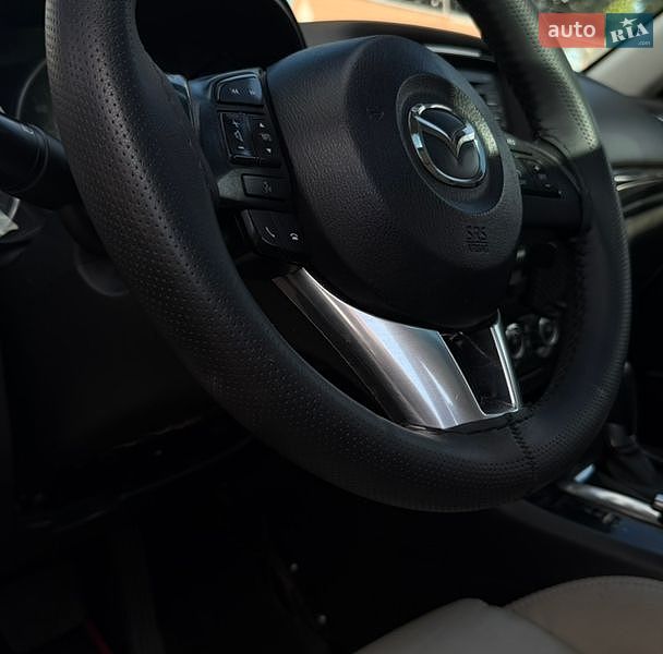 Седан Mazda 6 2014 в Києві