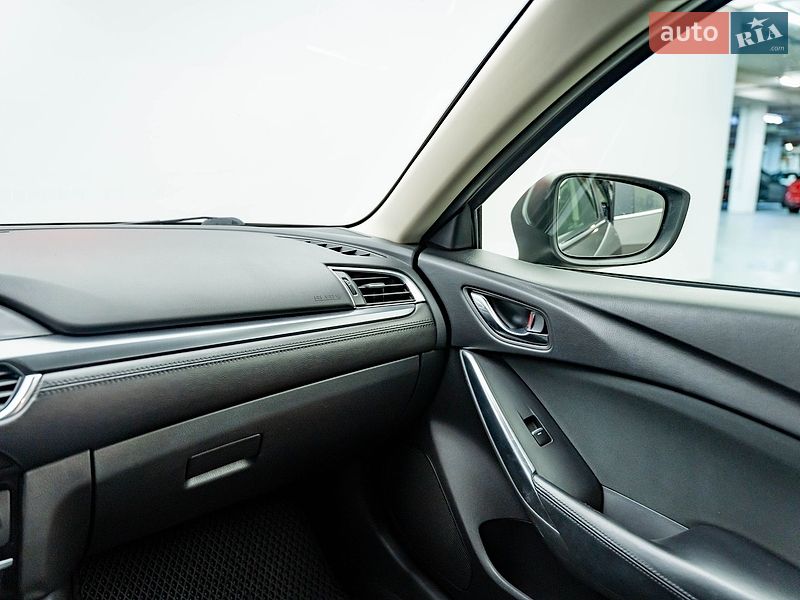 Седан Mazda 6 2017 в Києві