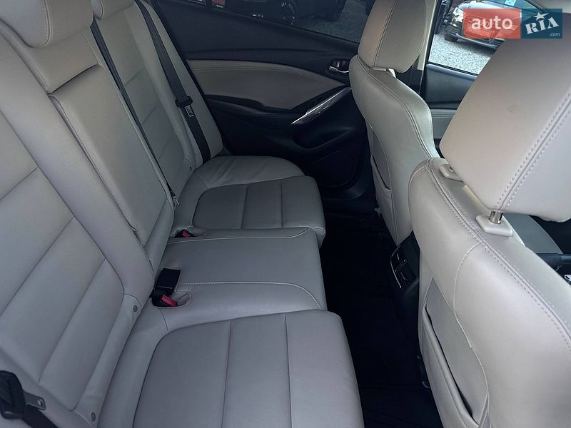 Седан Mazda 6 2014 в Харькове