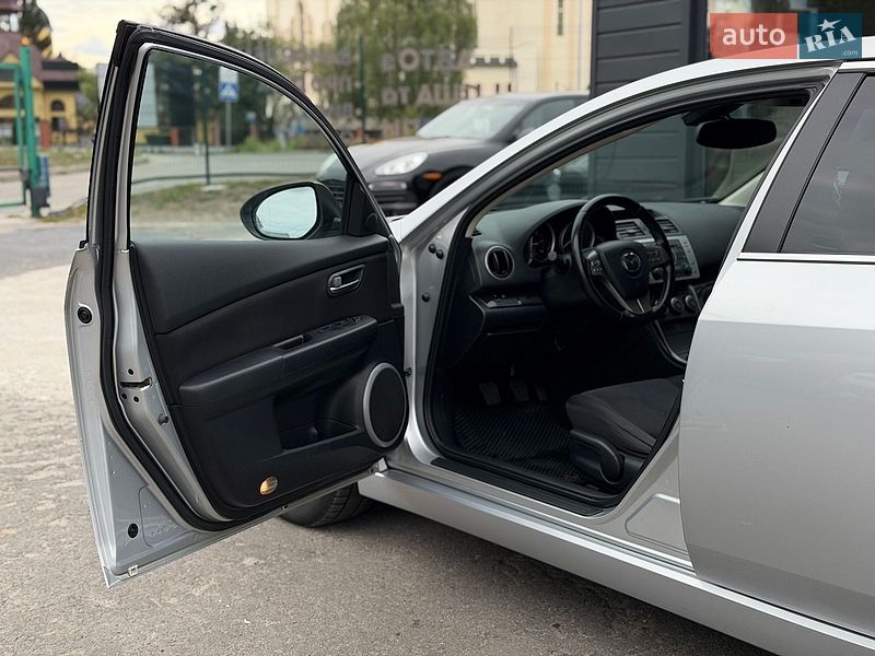 Седан Mazda 6 2009 в Шептицькому