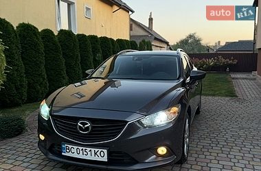 Универсал Mazda 6 2014 в Жовкве