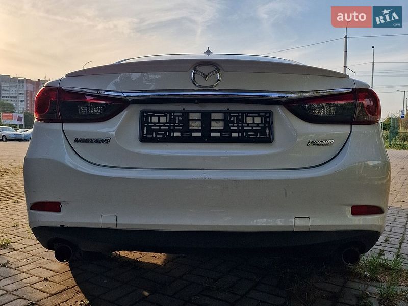 Седан Mazda 6 2013 в Дніпрі