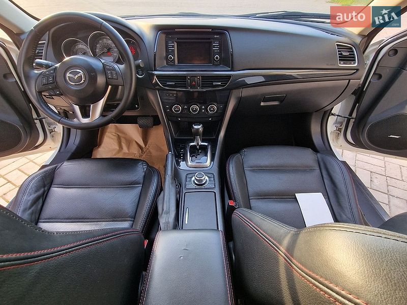 Седан Mazda 6 2013 в Дніпрі