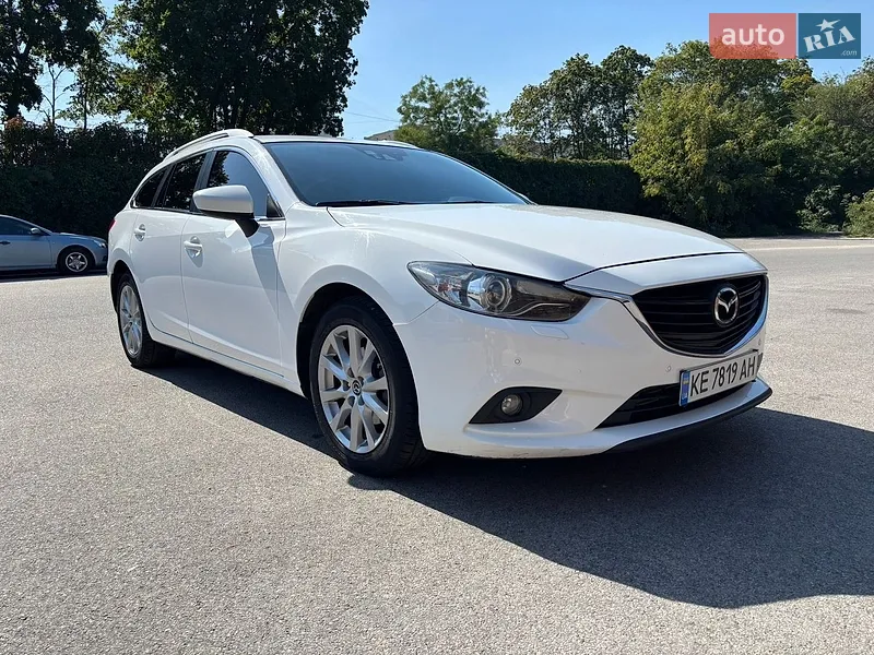 Mazda 6