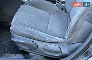 Седан Mazda 6 2005 в Днепре