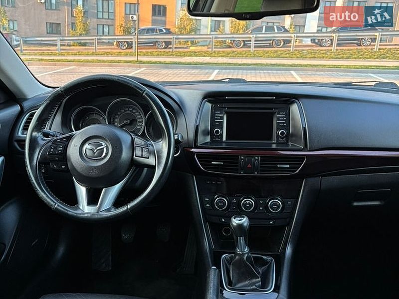 Універсал Mazda 6 2013 в Рівному