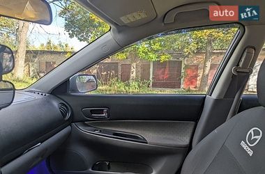 Седан Mazda 6 2003 в Коростені