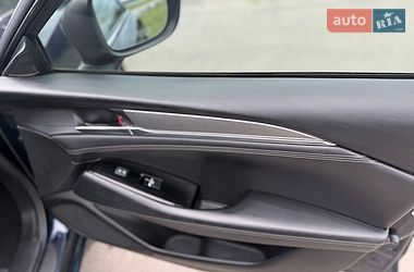 Седан Mazda 6 2018 в Львові