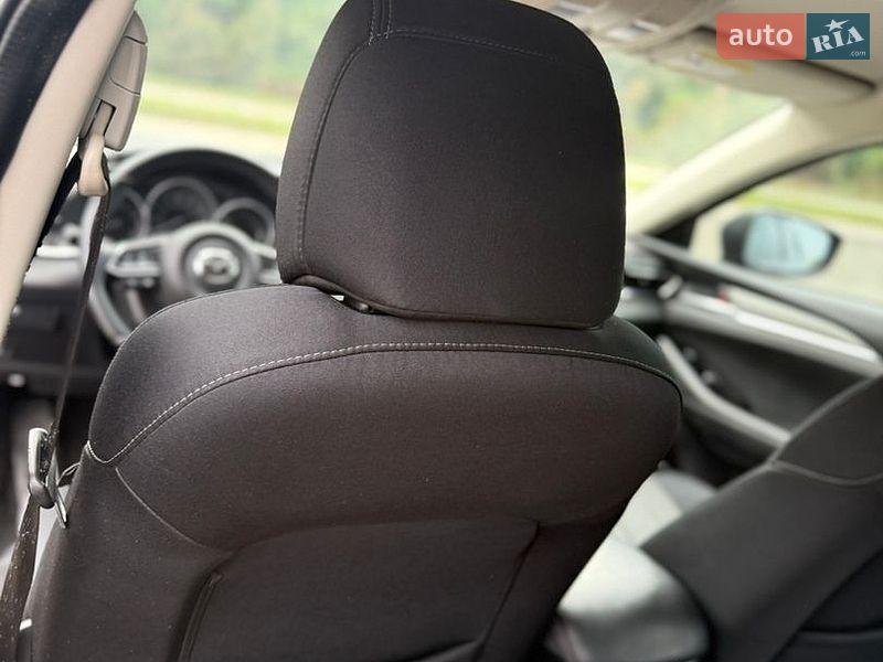 Седан Mazda 6 2018 в Львові