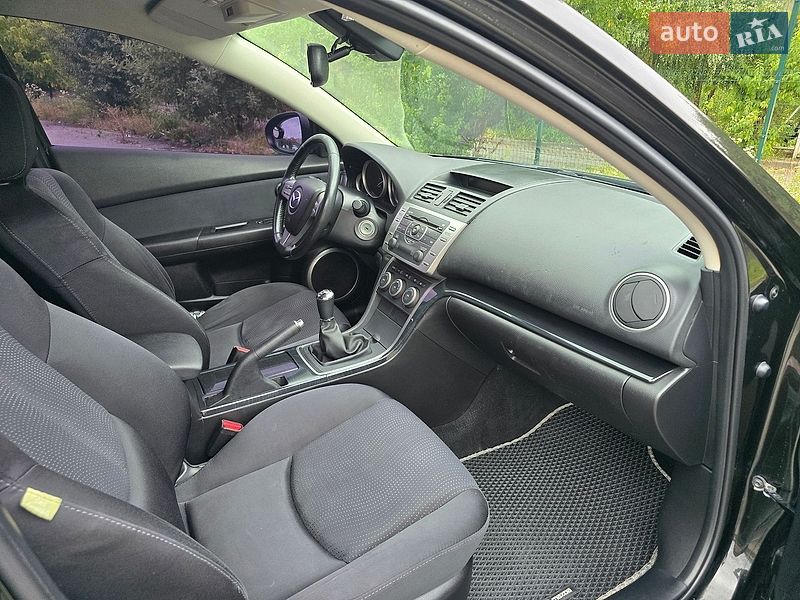 Лифтбек Mazda 6 2009 в Хмельницком