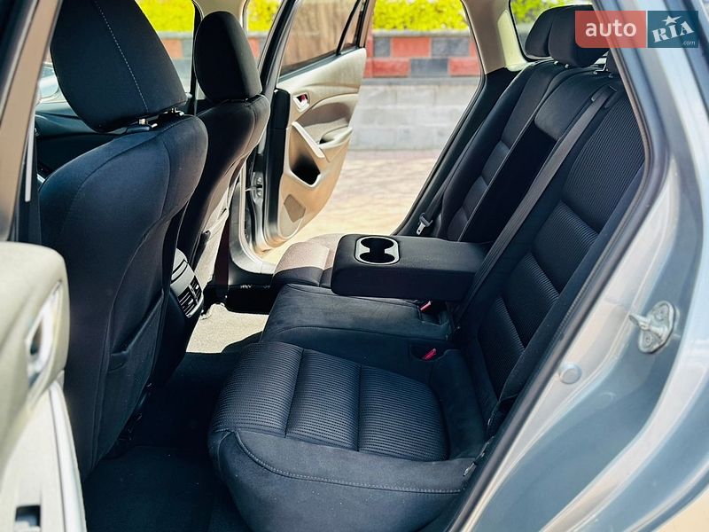 Універсал Mazda 6 2013 в Здолбуніві
