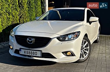 Седан Mazda 6 2016 в Киеве