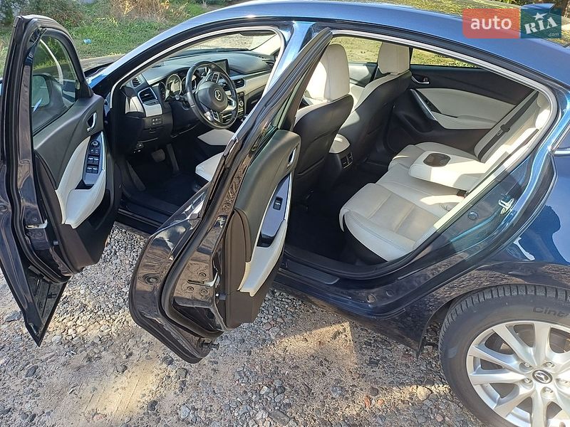 Седан Mazda 6 2016 в Миколаєві