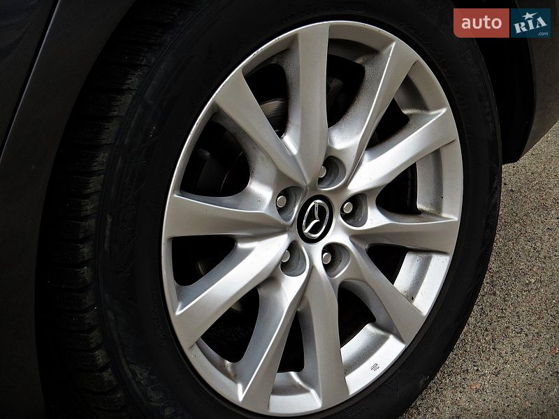Седан Mazda 6 2015 в Черкассах