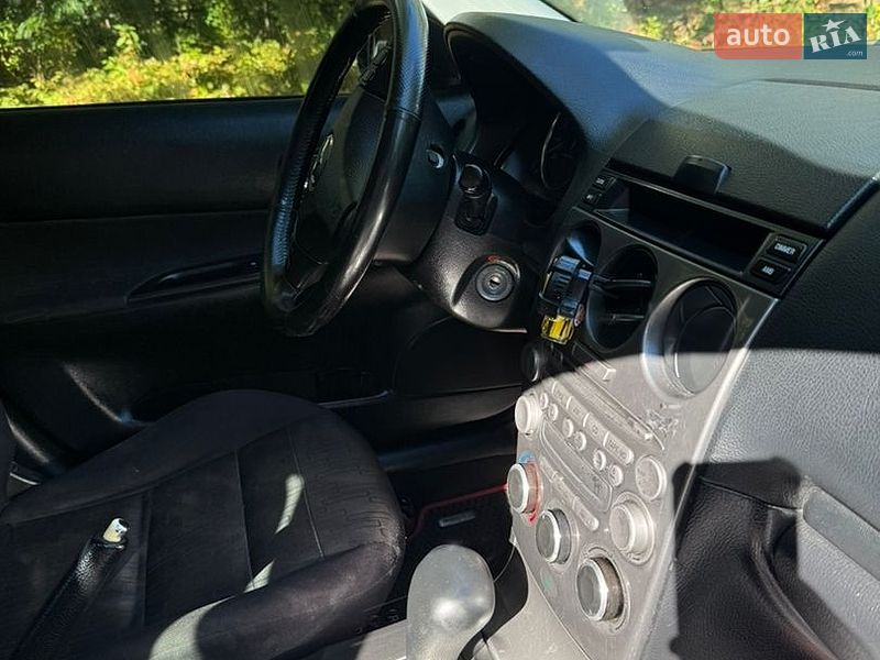 Седан Mazda 6 2004 в Умані