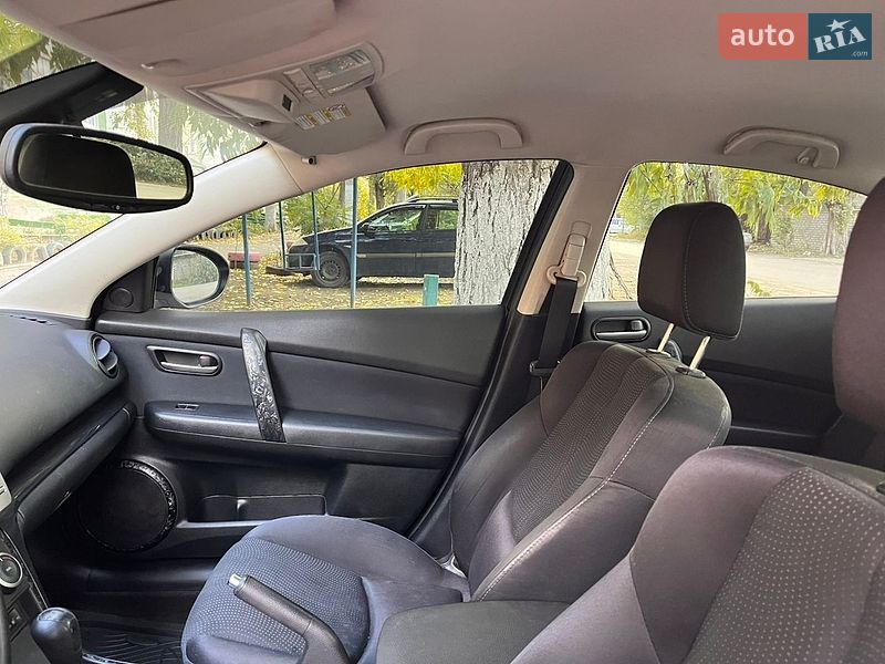 Седан Mazda 6 2008 в Лозовой