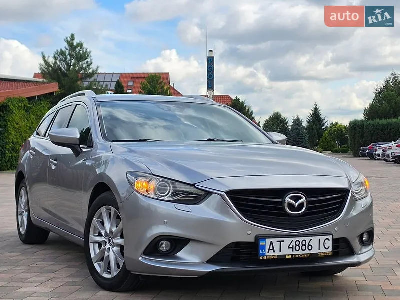 Mazda 6