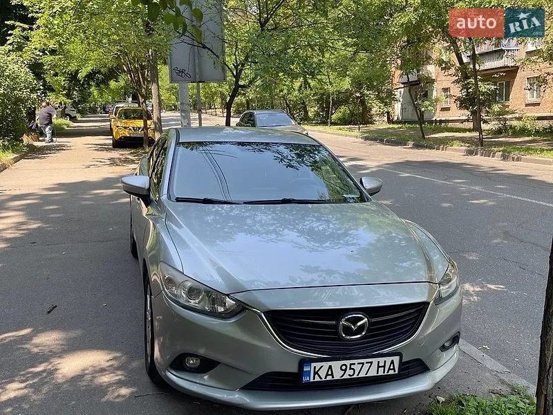Mazda 6