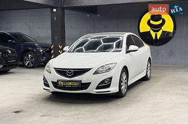 Седан Mazda 6 2010 в Черновцах