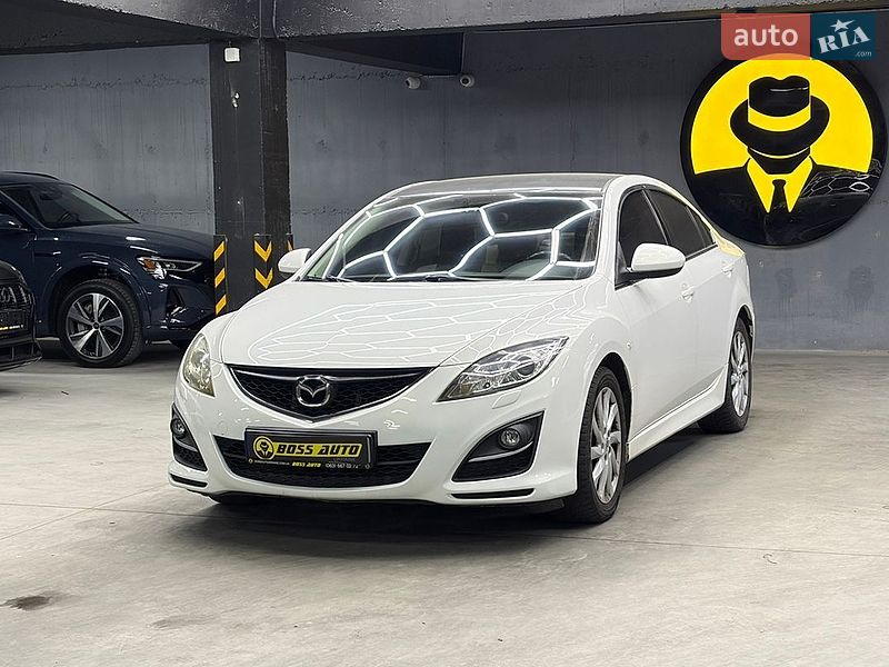 Седан Mazda 6 2010 в Черновцах