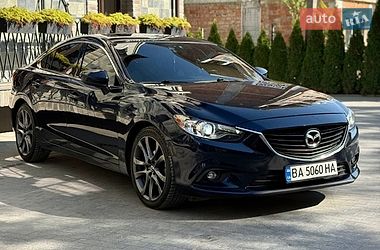 Седан Mazda 6 2014 в Черновцах