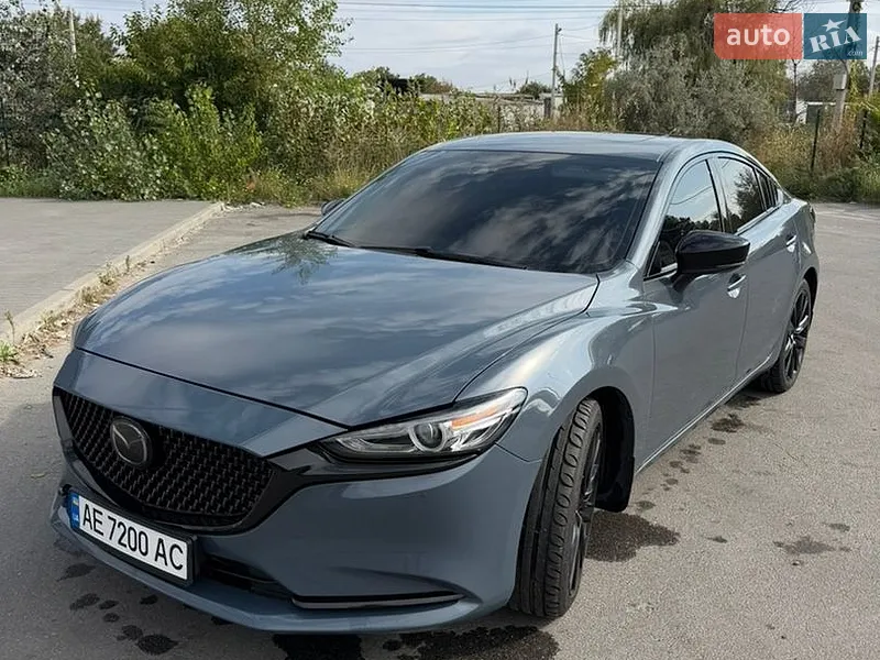 Mazda 6