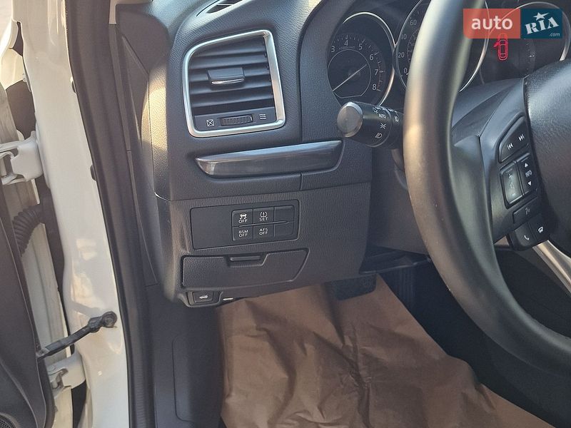 Седан Mazda 6 2013 в Днепре