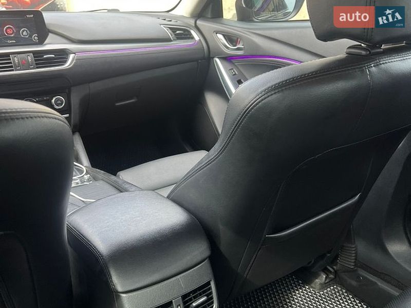 Седан Mazda 6 2016 в Одесі
