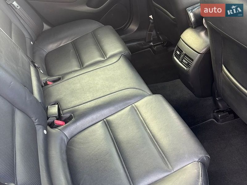 Седан Mazda 6 2016 в Киеве