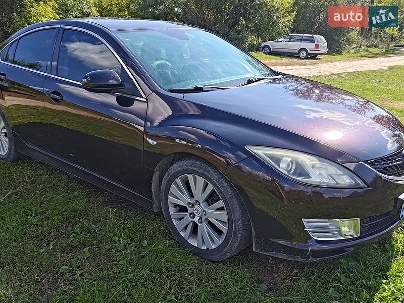 Седан Mazda 6 2008 в Рудки