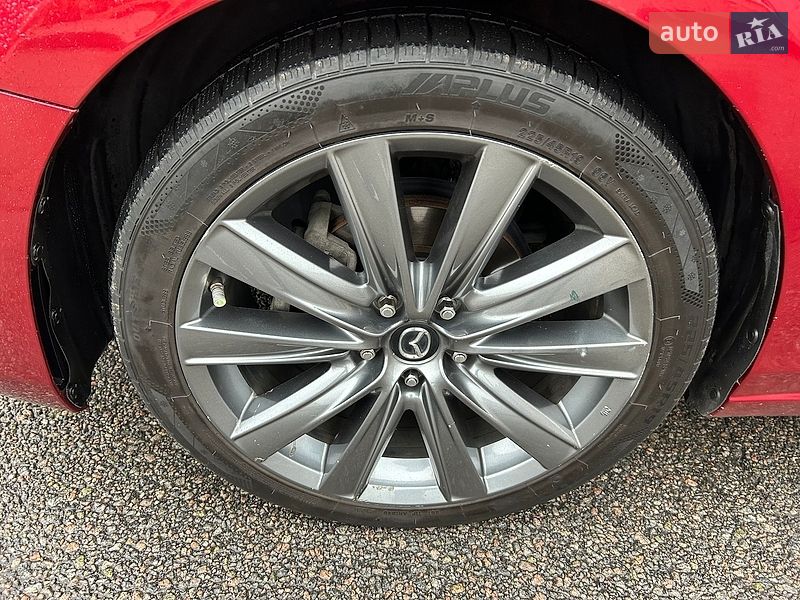 Седан Mazda 6 2018 в Днепре