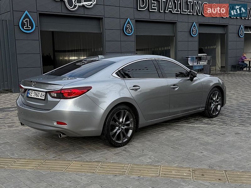 Седан Mazda 6 2013 в Днепре