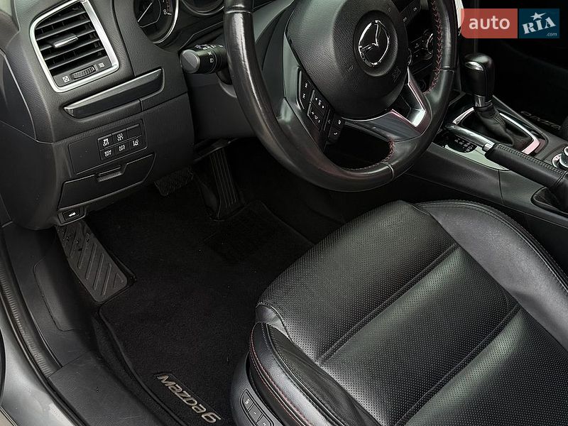 Седан Mazda 6 2013 в Днепре