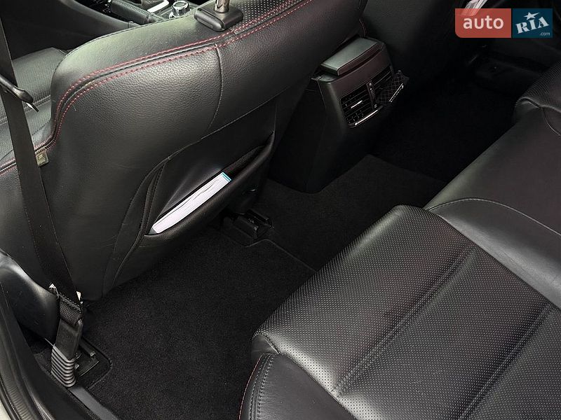 Седан Mazda 6 2013 в Днепре