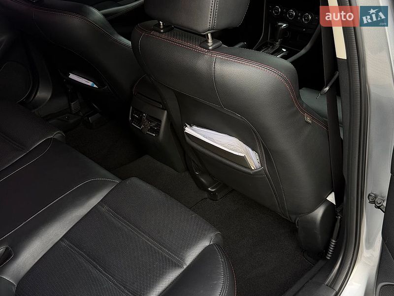 Седан Mazda 6 2013 в Днепре