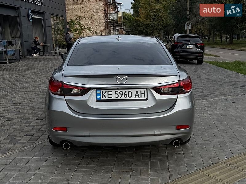 Седан Mazda 6 2013 в Днепре