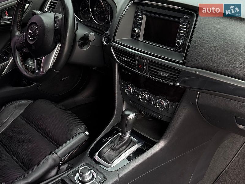 Седан Mazda 6 2013 в Днепре