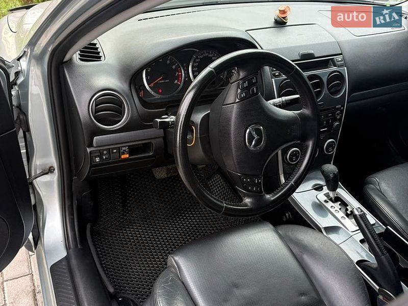 Седан Mazda 6 2006 в Запорожье