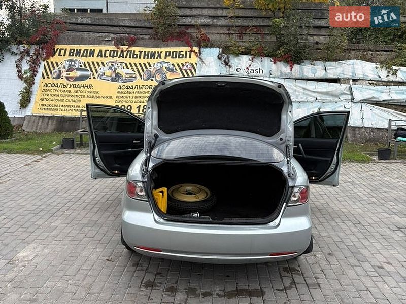 Седан Mazda 6 2006 в Запорожье