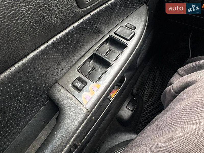 Седан Mazda 6 2006 в Запорожье