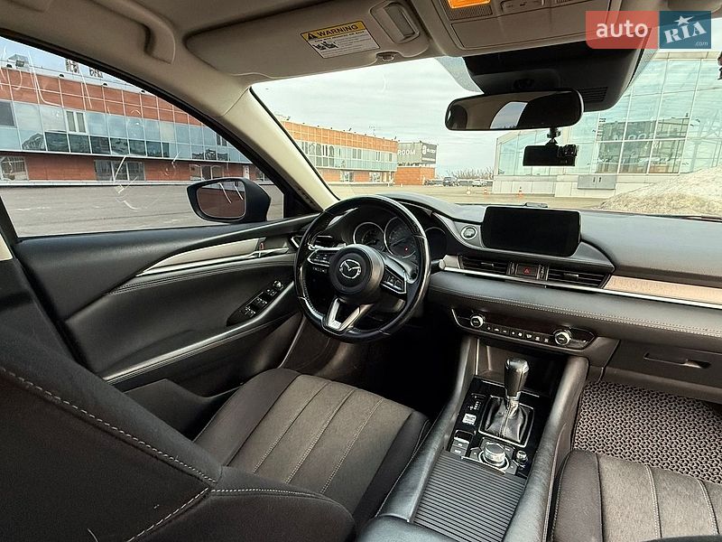 Седан Mazda 6 2018 в Киеве