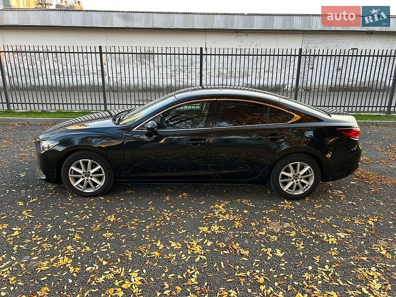 Седан Mazda 6 2014 в Луцьку