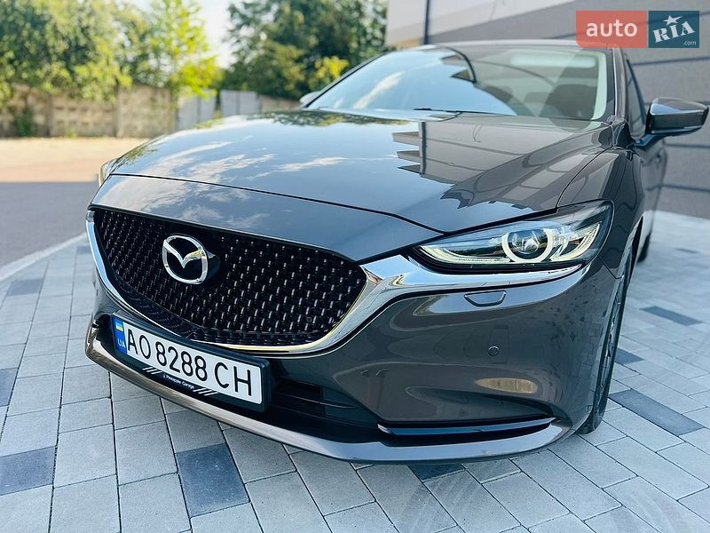 Седан Mazda 6 2018 в Мукачево