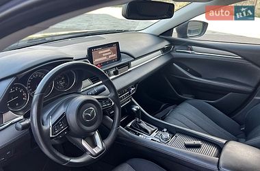 Седан Mazda 6 2018 в Мукачево