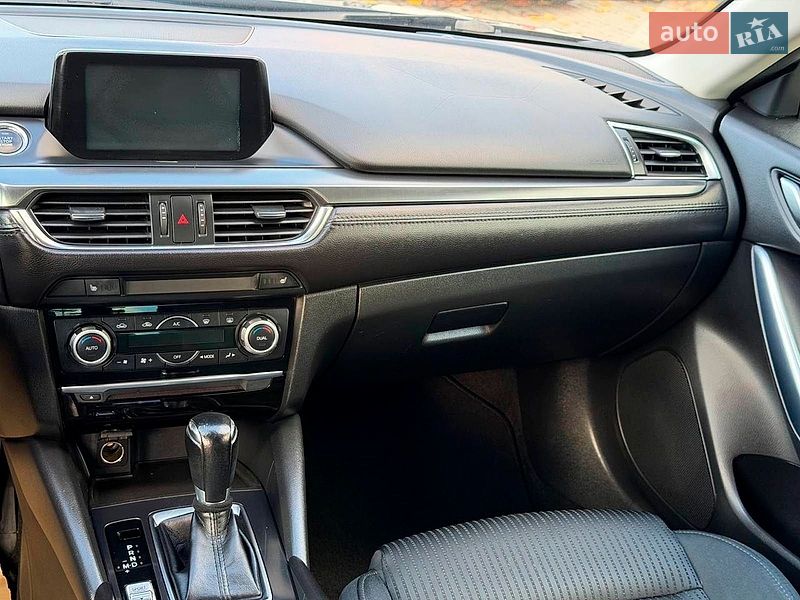 Седан Mazda 6 2015 в Одесі