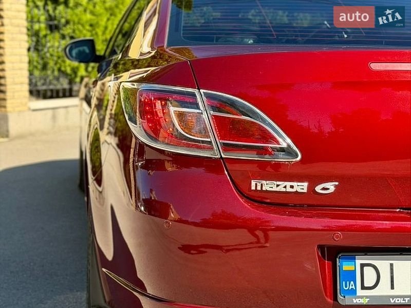 Седан Mazda 6 2008 в Черновцах