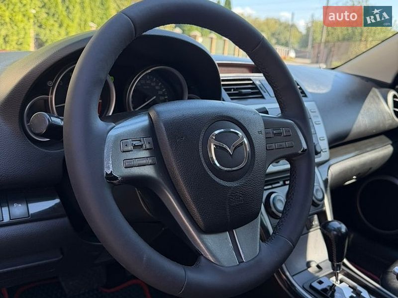 Седан Mazda 6 2008 в Черновцах